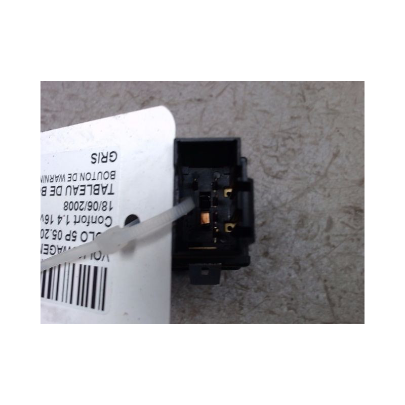 BOUTON DE WARNING VOLKSWAGEN POLO 2005-