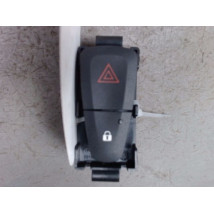 BOUTON DE WARNING DACIA SANDERO