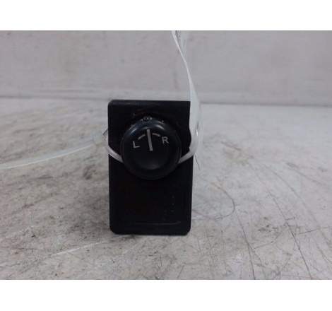 COMMANDE RETROVISSEUR EXT ELECTRIQUE