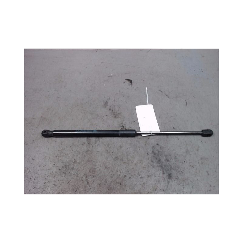 VERIN GAUCHE HAYON PEUGEOT 3008 2009-