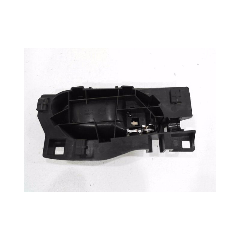 POIGNEE INTERIEURE PORTE AVANT GAUCHE PEUGEOT 208