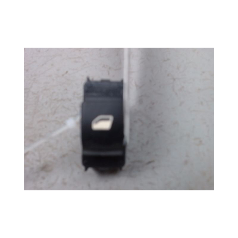 COMMANDE LEVE-GLACE PORTE ARD CITROEN C4 2010-