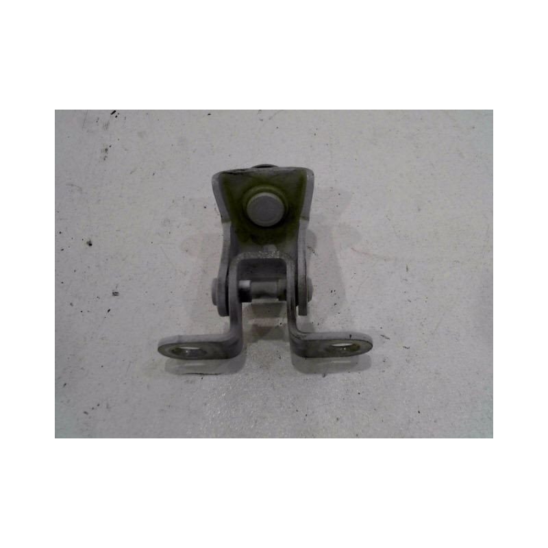 CHARNIERE DROIT HAYON PEUGEOT 208