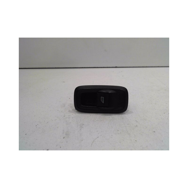 COMMANDE LEVE-GLACE PORTE AVD FORD FIESTA