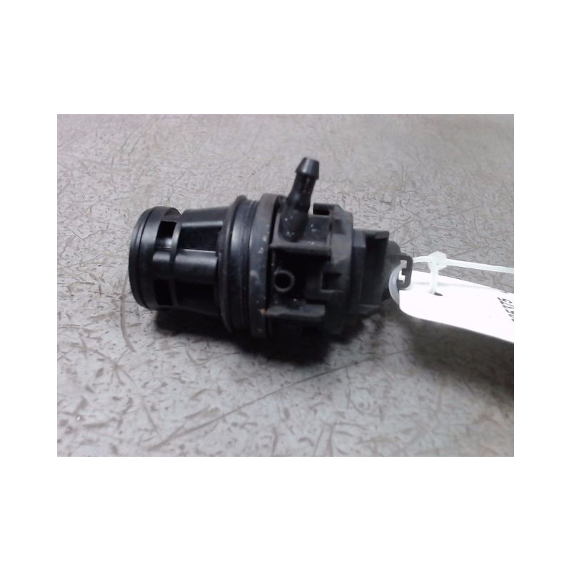 POMPE LAVE-GLACE AVANT TOYOTA IQ 2008-