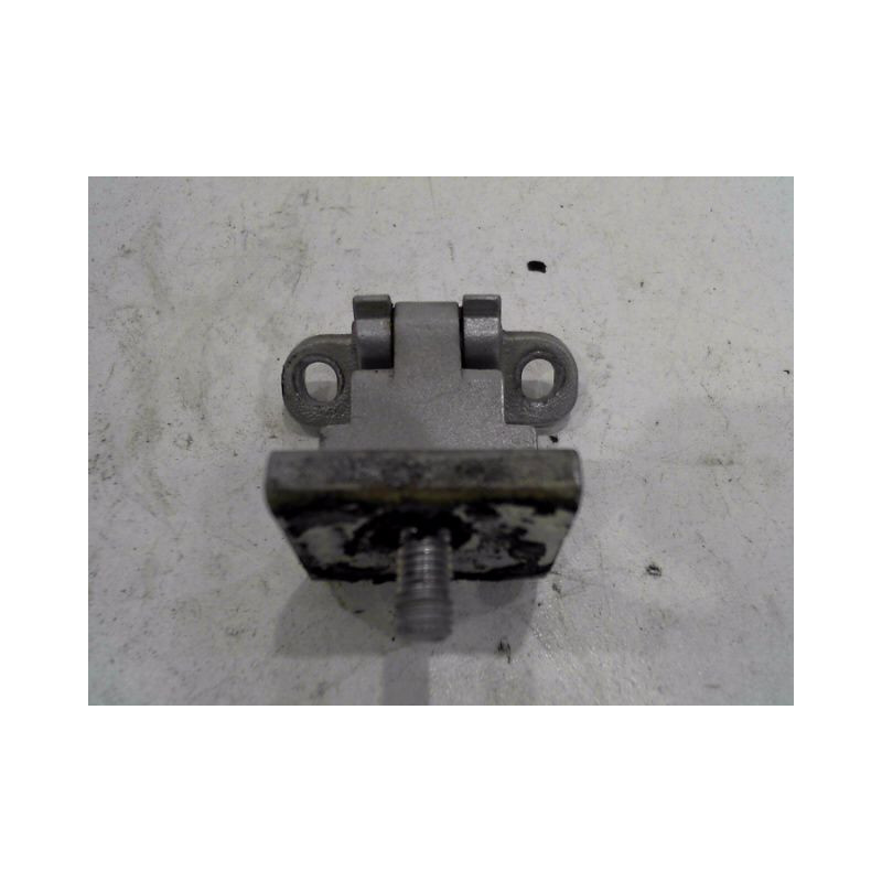 CHARNIERE GAUCHE HAYON VOLKSWAGEN GOLF V 2003-2009