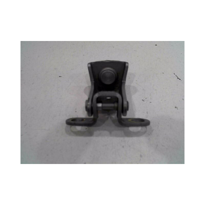 CHARNIERE GAUCHE HAYON PEUGEOT 208