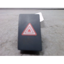 BOUTON DE WARNING TOYOTA VERSO 2010-