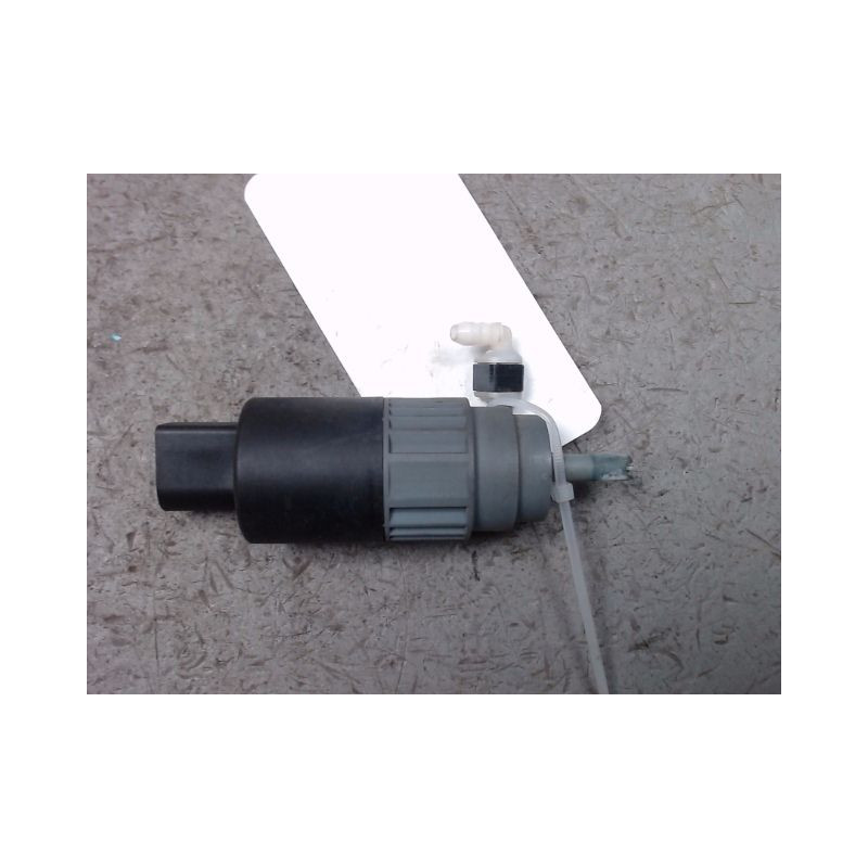 POMPE LAVE PHARE FORD FOCUS