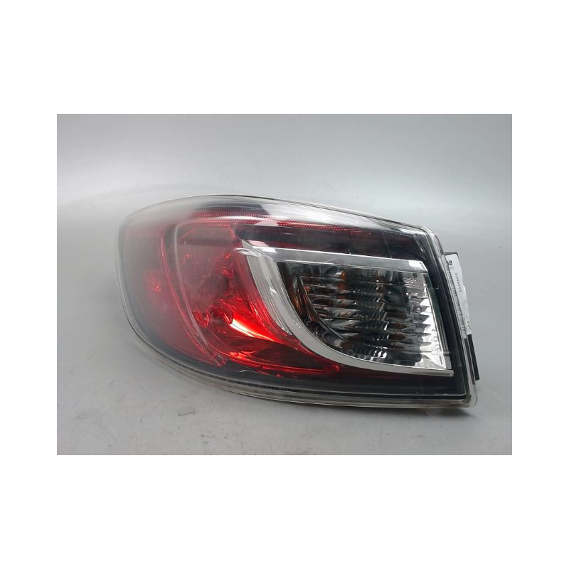 FEU ARRIERE GAUCHE  MAZDA 3 BERL. I PHASE 1 2003-2006