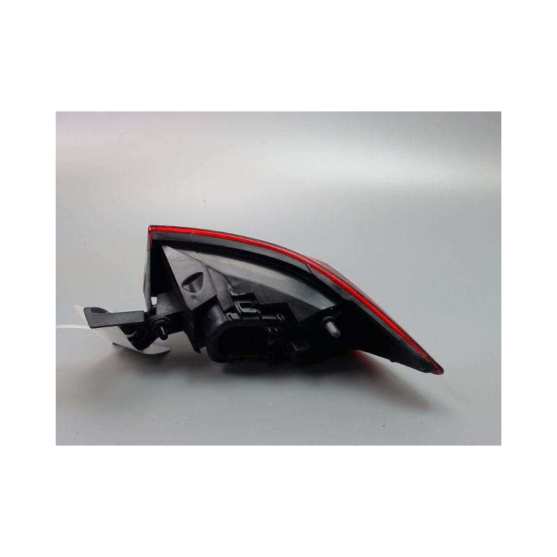 FEU ARRIERE GAUCHE  RENAULT CLIO IV Phase 1 2012-...
