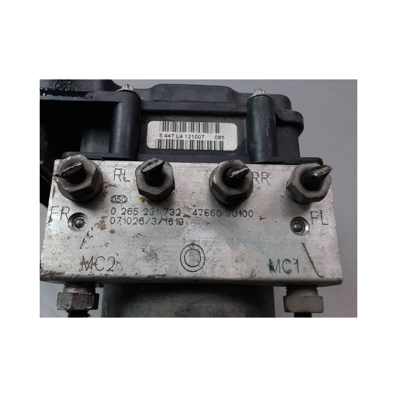 UNITE HYDRAULIQUE ABS NISSAN NOTE I Phase 1 2006-2009