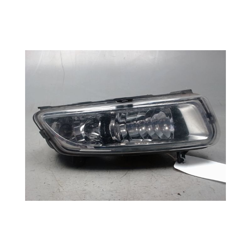 PHARE ANTIBROUILLARD AVANT DROIT VOLKSWAGEN POLO 2009-