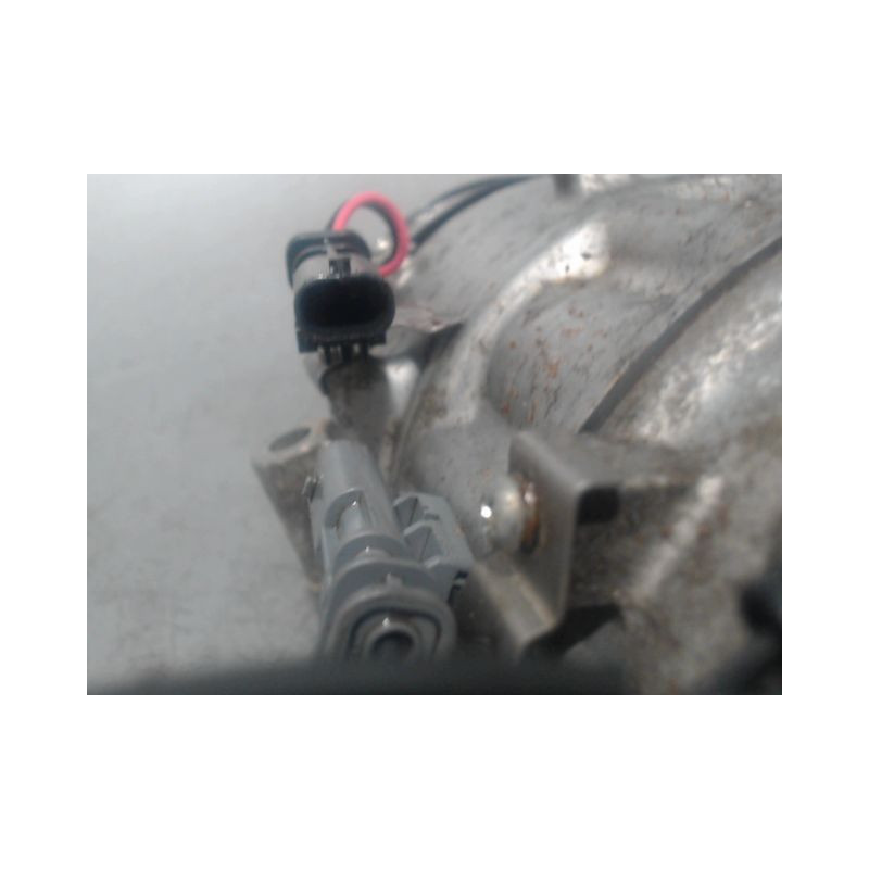 COMPRESSEUR AIR CONDITIONNE OPEL INSIGNIA