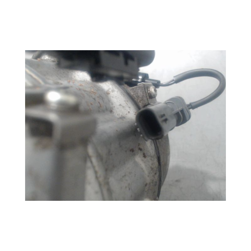 COMPRESSEUR AIR CONDITIONNE OPEL INSIGNIA