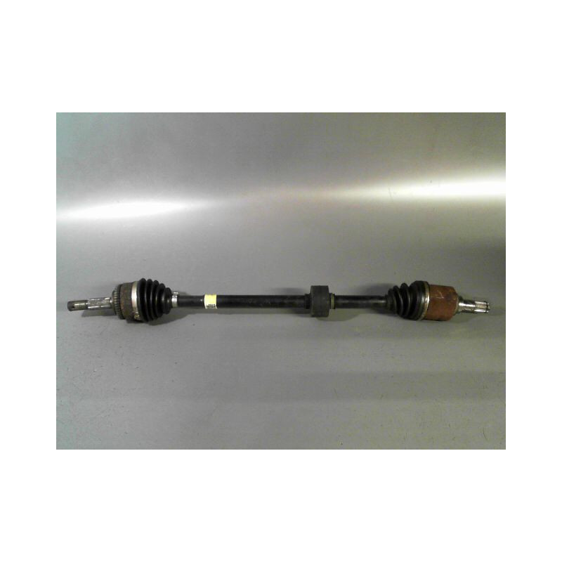 TRANSMISSION AVANT DROIT NISSAN ALMERA 1.8