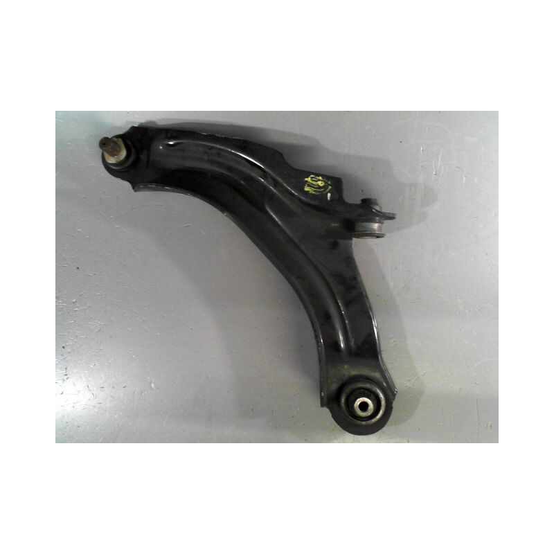 TRIANGLE INFERIEUR AVANT GAUCHE RENAULT CLIO