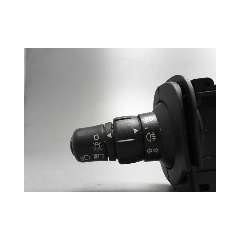 COMMANDE CLIGNOTANT RENAULT MEGANE