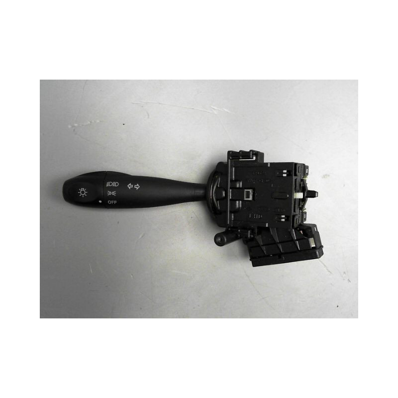 COMMANDE CLIGNOTANT HYUNDAI GETZ