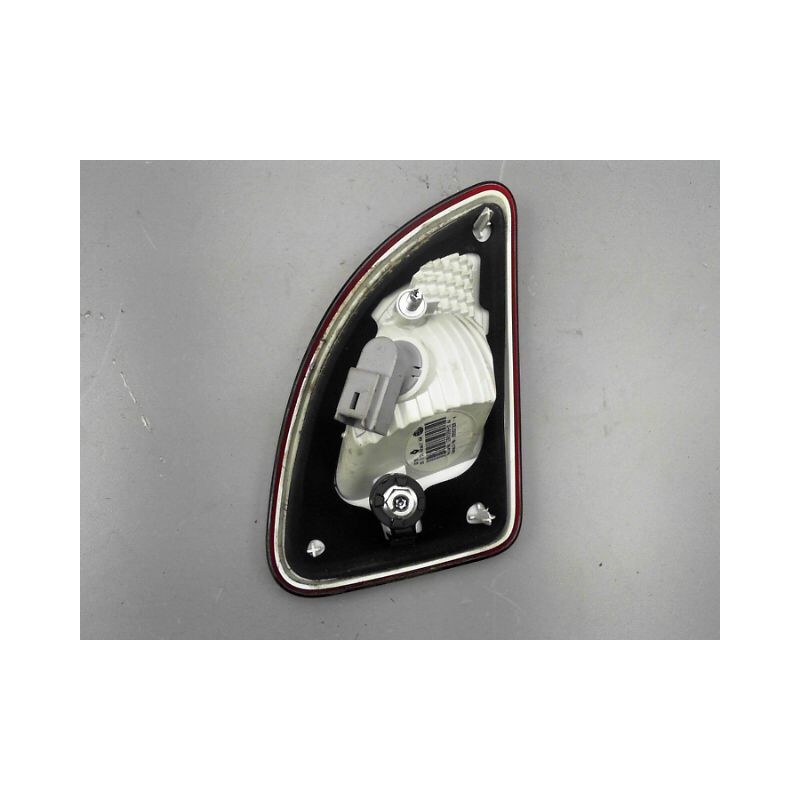 FEU ARRIERE INTERIEUR GAUCHE RENAULT TWINGO II Phase 2 2011-...