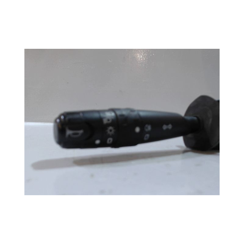 COMMANDE CLIGNOTANT AIXAM 7RS