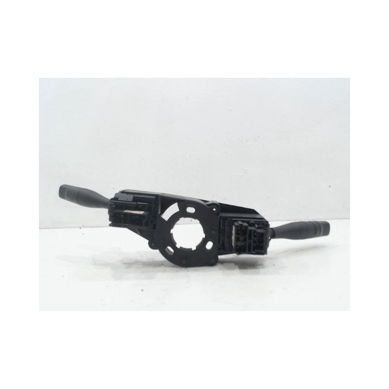 BLOC COMMODOS PEUGEOT 106
