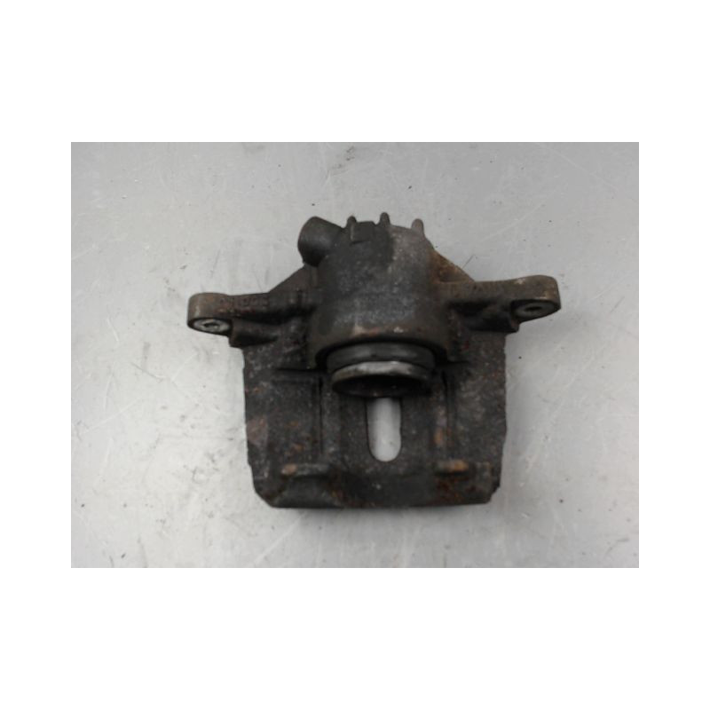 ETRIER DE FREIN AVANT GAUCHE PEUGEOT 206