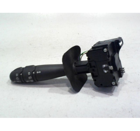 COMMANDE ECLAIRAGE RENAULT CLIO II Phase 2 2001-2006