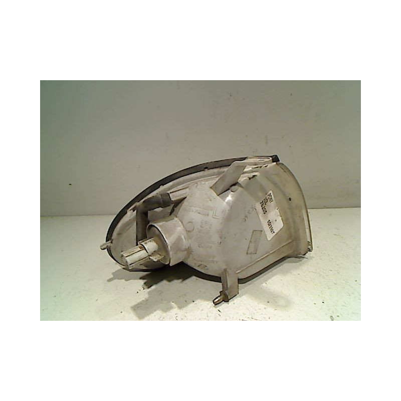 CLIGNOTANT GAUCHE HYUNDAI PONY 10/94-02/98