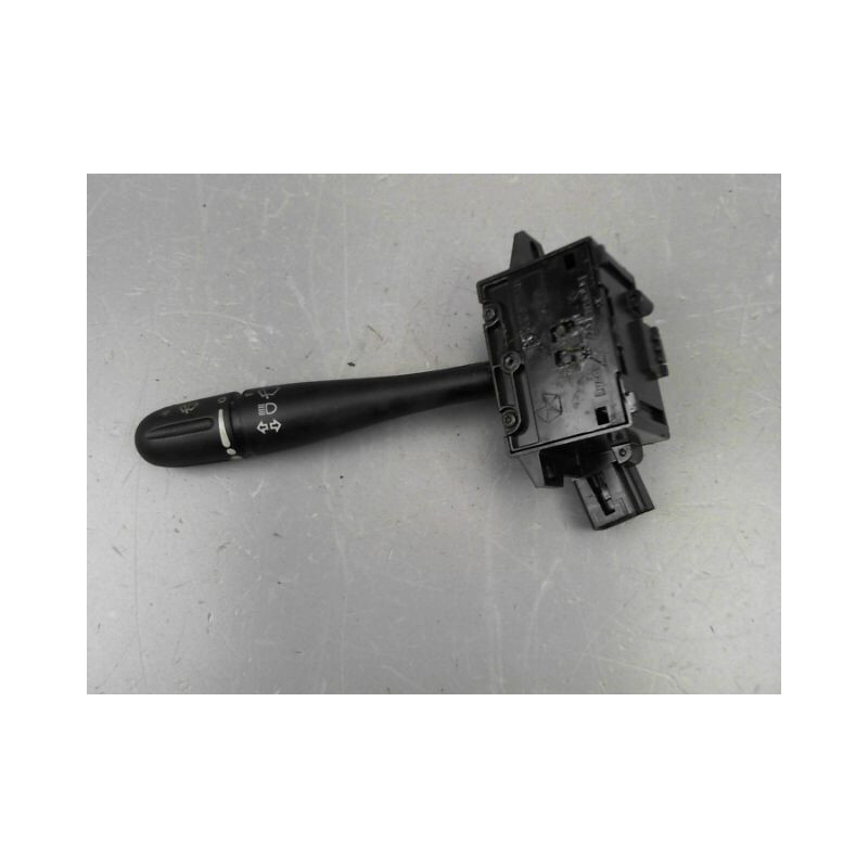 COMMANDE ESSUIE GLACE CHRYSLER GRAND VOYAGER MONOSP. IV Phase 1 LONG 2001-2004