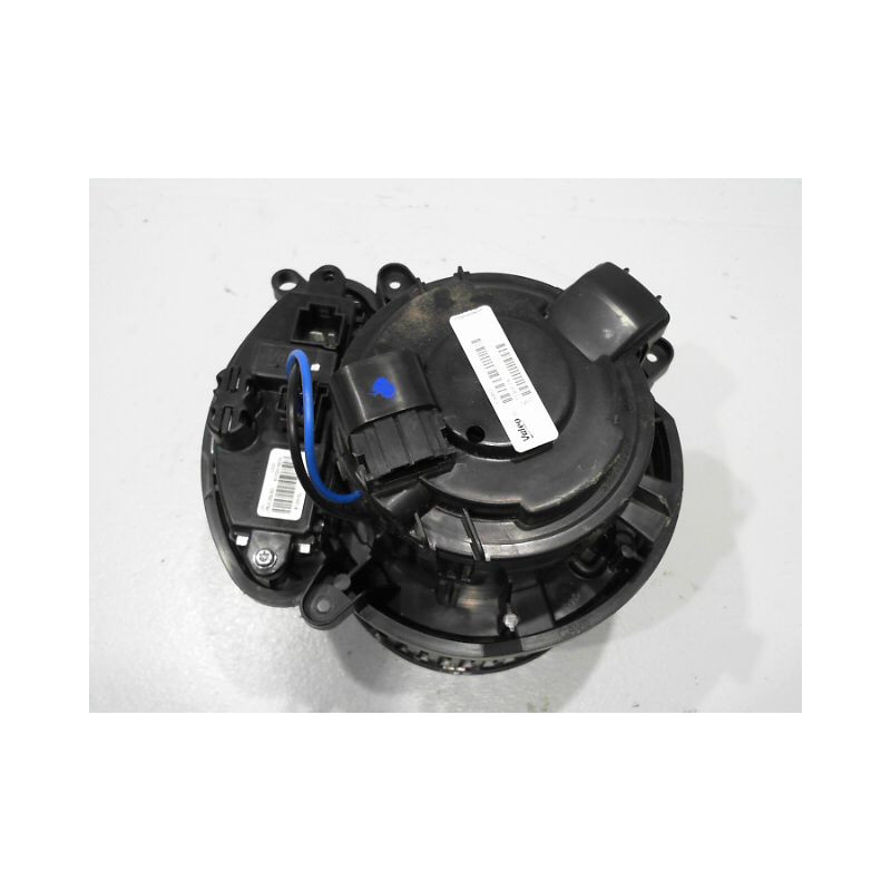 MOTEUR VENTILATEUR CHAUFFAGE RENAULT MEGANE