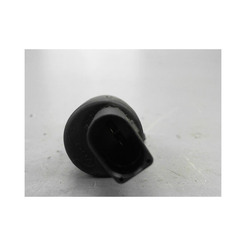 POMPE LAVE-GLACE AVANT VOLKSWAGEN NEWBEETLE