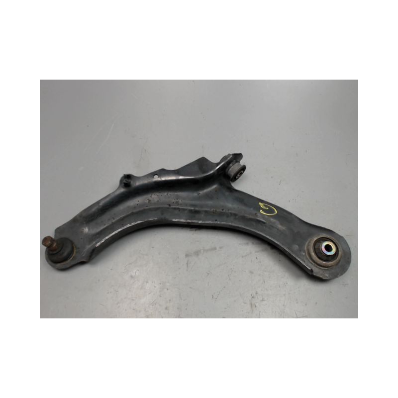 TRIANGLE INFERIEUR AVANT GAUCHE RENAULT MEGANE