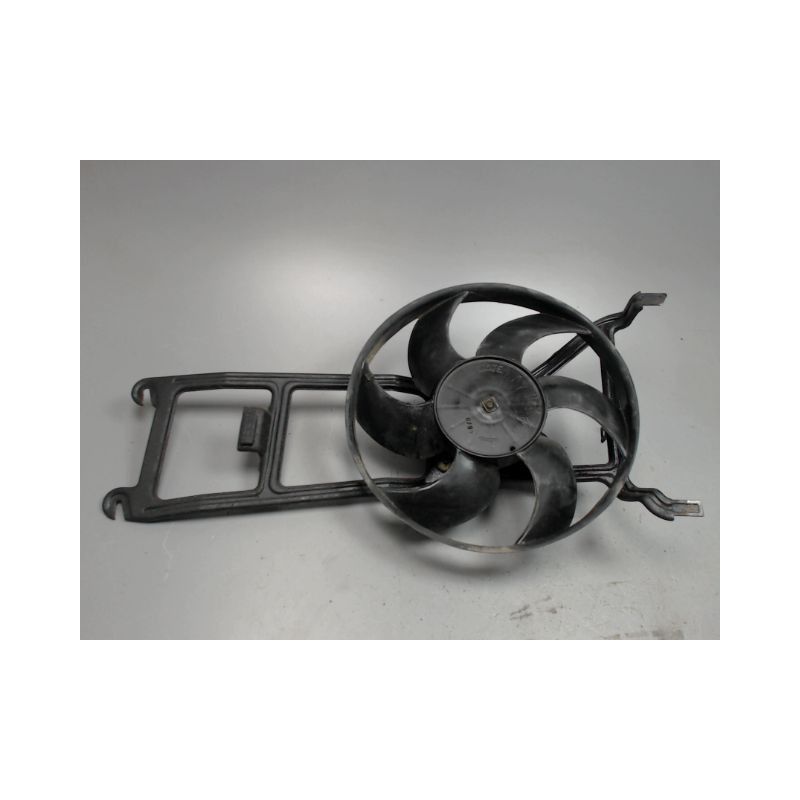 MOTEUR VENTILATEUR RADIATEUR CITROEN SAXO