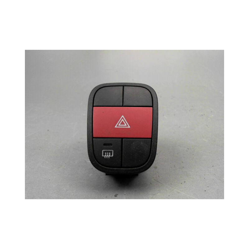 BOUTON DE WARNING PEUGEOT BIPPER FG 2008-...