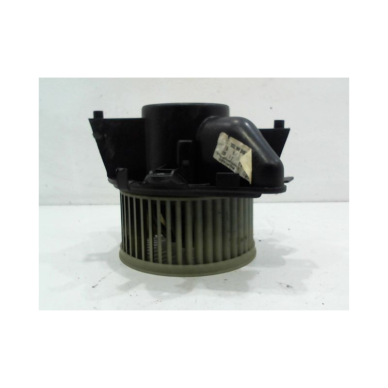 MOTEUR VENTILATEUR CHAUFFAGE FIAT PUNTO