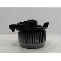 MOTEUR VENTILATEUR CHAUFFAGE TOYOTA YARIS