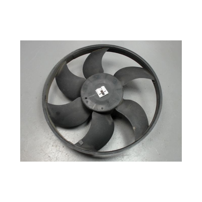 MOTEUR VENTILATEUR RADIATEUR DACIA LOGAN