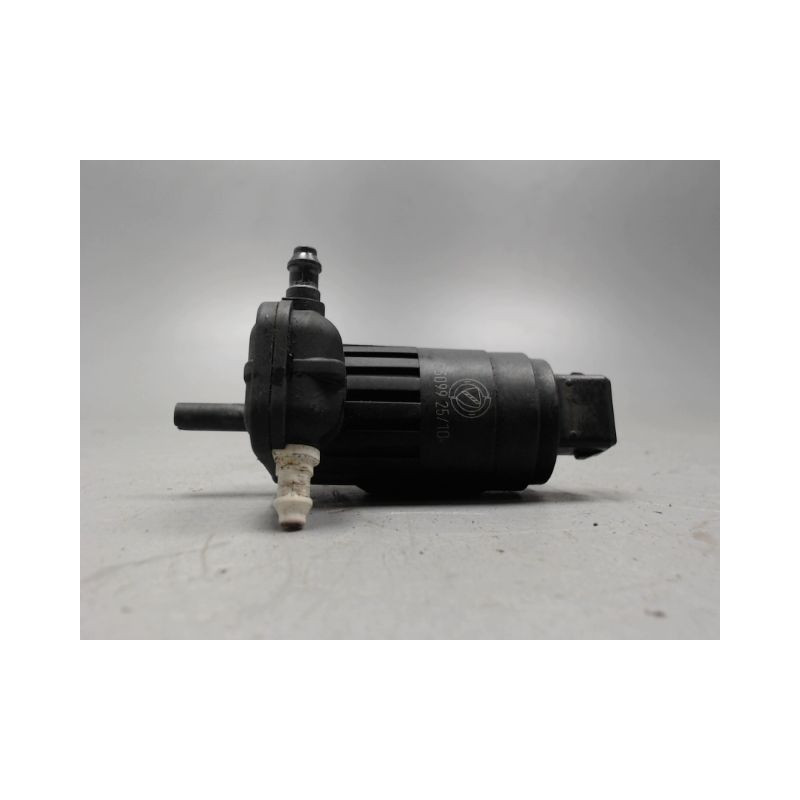 POMPE LAVE-GLACE AVANT FIAT BRAVO 2007-