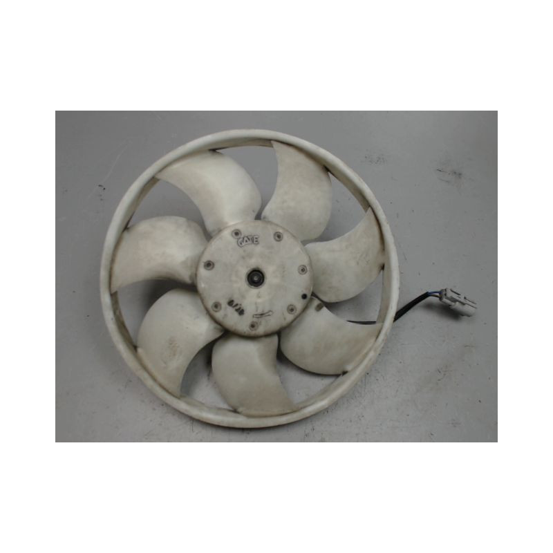 MOTEUR VENTILATEUR RADIATEUR TOYOTA AYGO