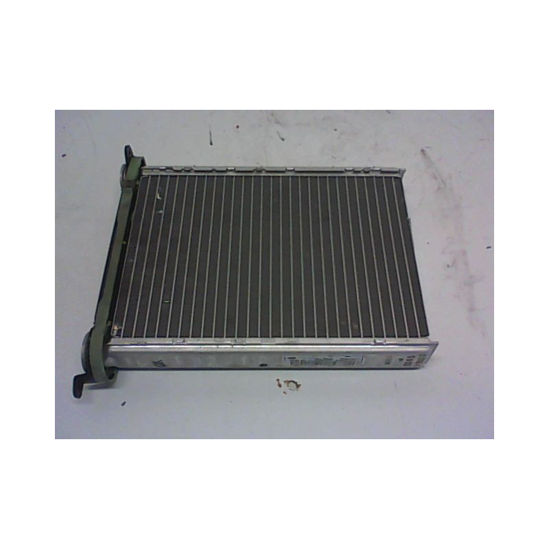 RADIATEUR DE CHAUFFAGE RENAULT MEGANE