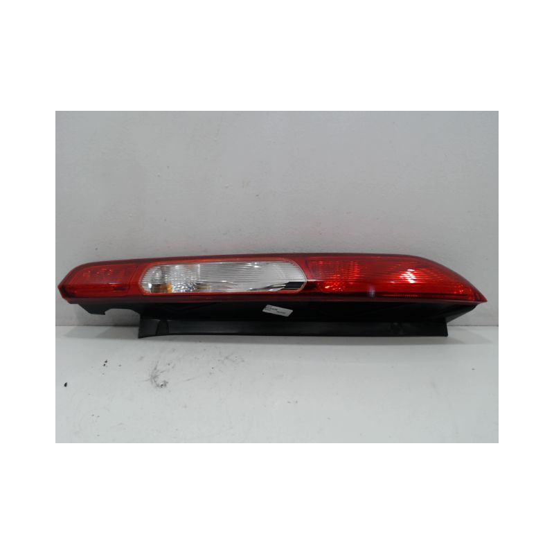 FEU ARRIERE DROIT FORD FOCUS