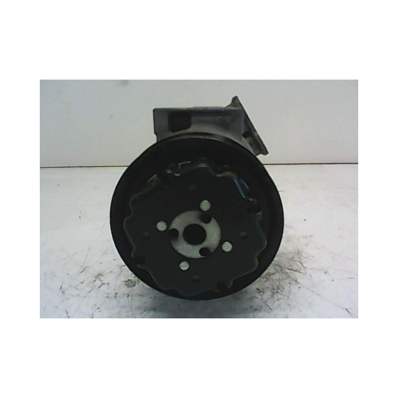 COMPRESSEUR AIR CONDITIONNE OPEL CORSA