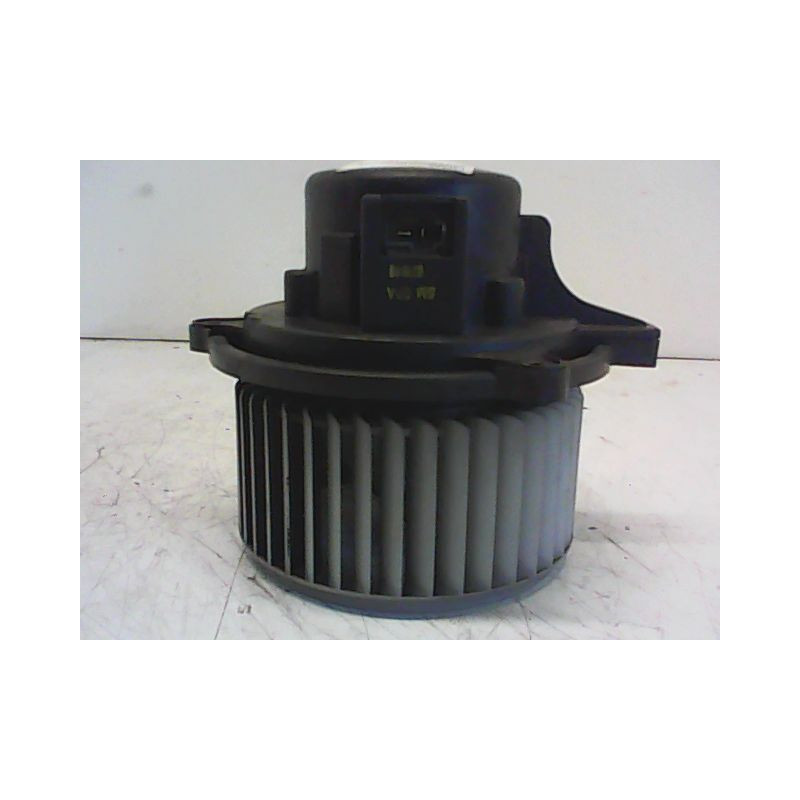 MOTEUR VENTILATEUR CHAUFFAGE KIA CARENS