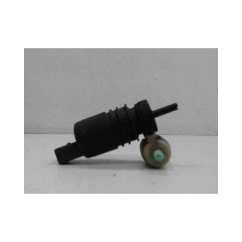 POMPE LAVE-GLACE AVANT SKODA OCTAVIA