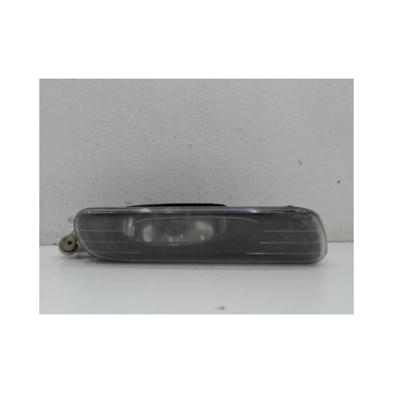 PHARE ANTIBROUILLARD AVANT DROIT B.M.W. SERIE 3