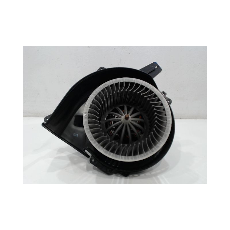 MOTEUR VENTILATEUR CHAUFFAGE AUDI A1