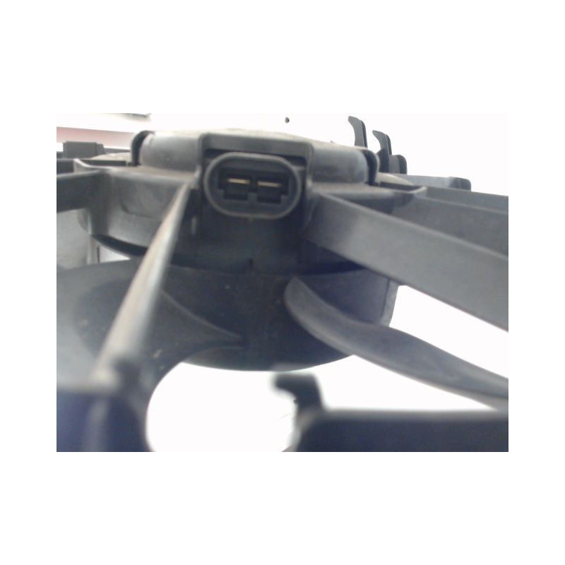 MOTEUR VENTILATEUR RADIATEUR DACIA SANDERO