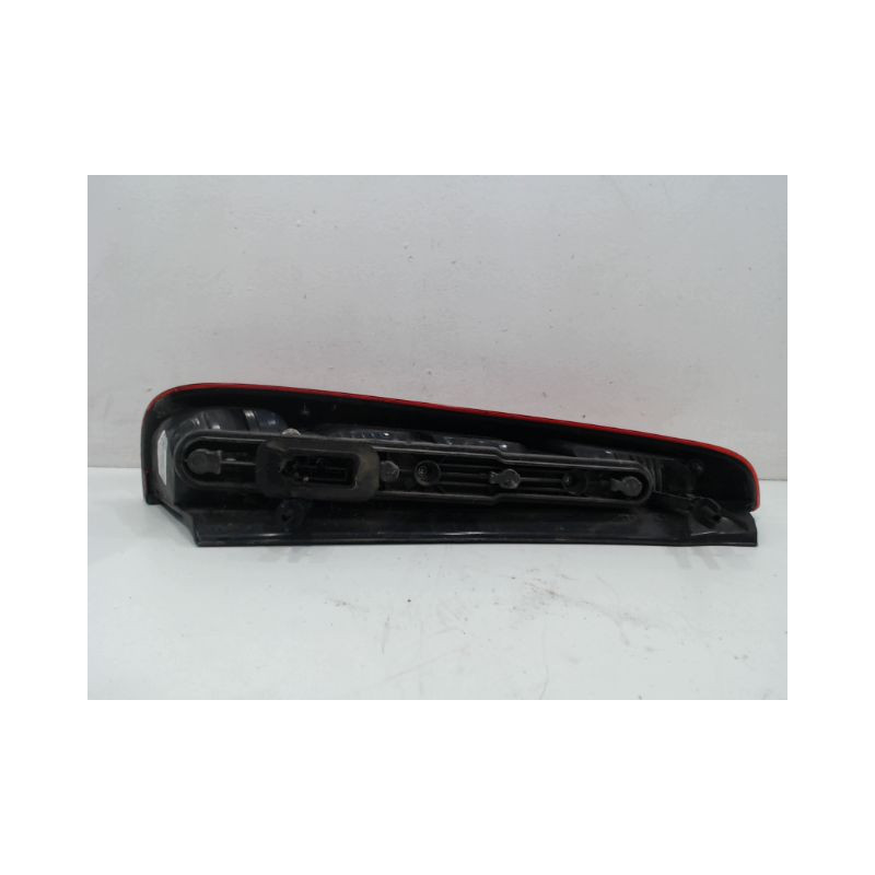 FEU ARRIERE DROIT FORD FOCUS