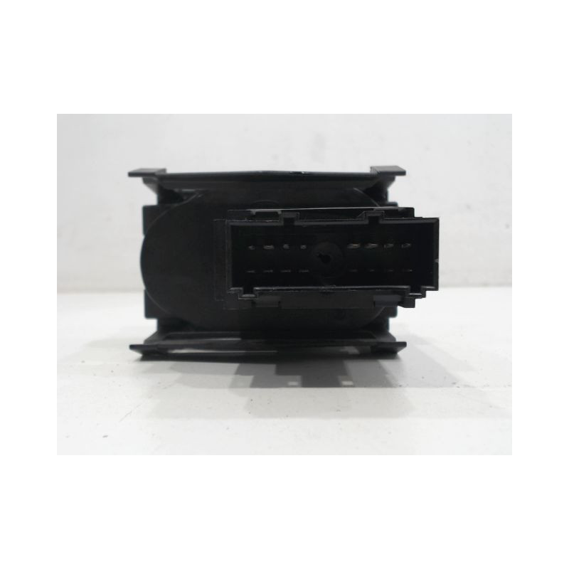 INTERIEUR COMMANDE PHARES FORD FOCUS